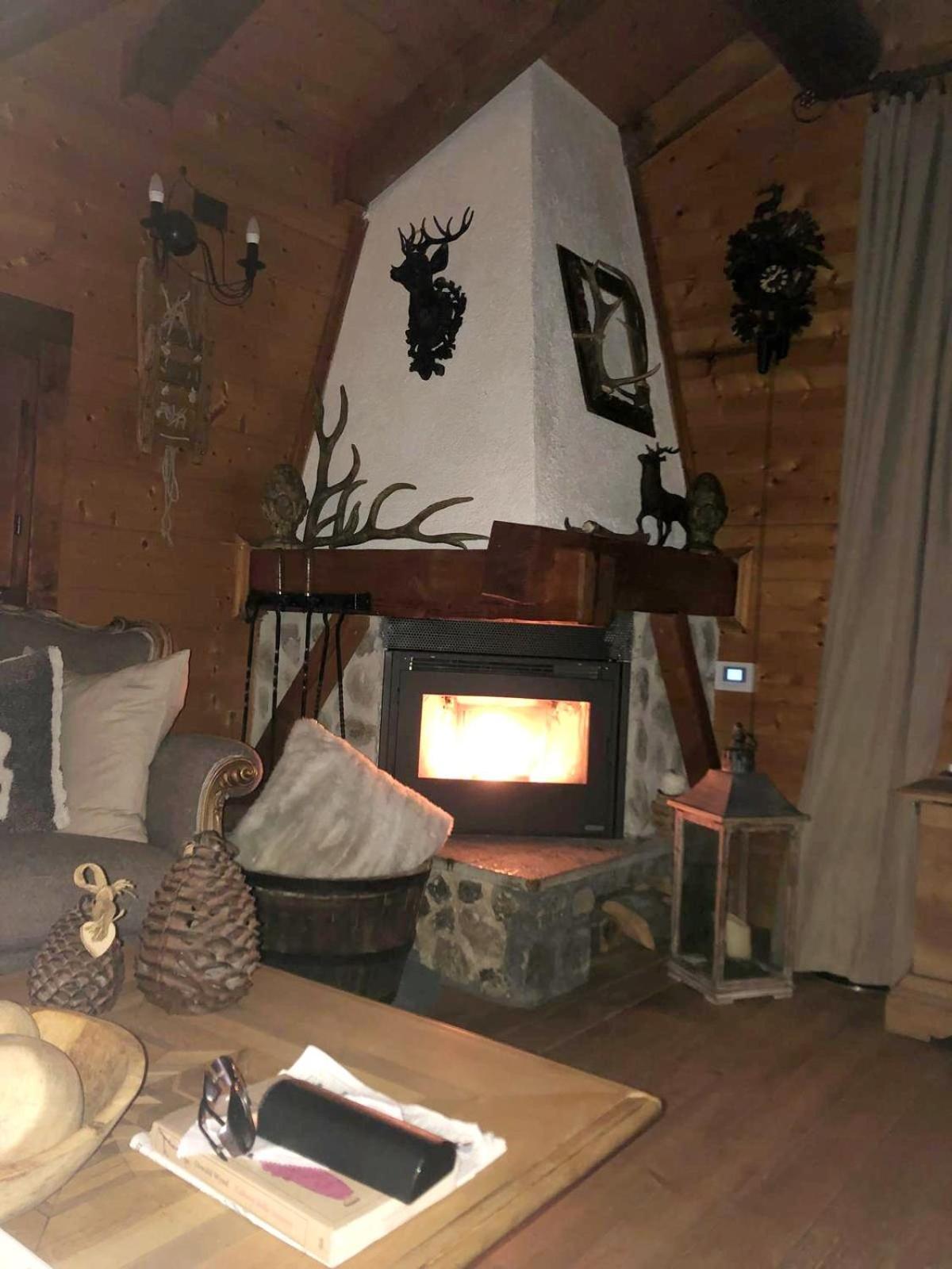 "Chalet Dei Fiori" Room & Apartment Bedretto Екстериор снимка