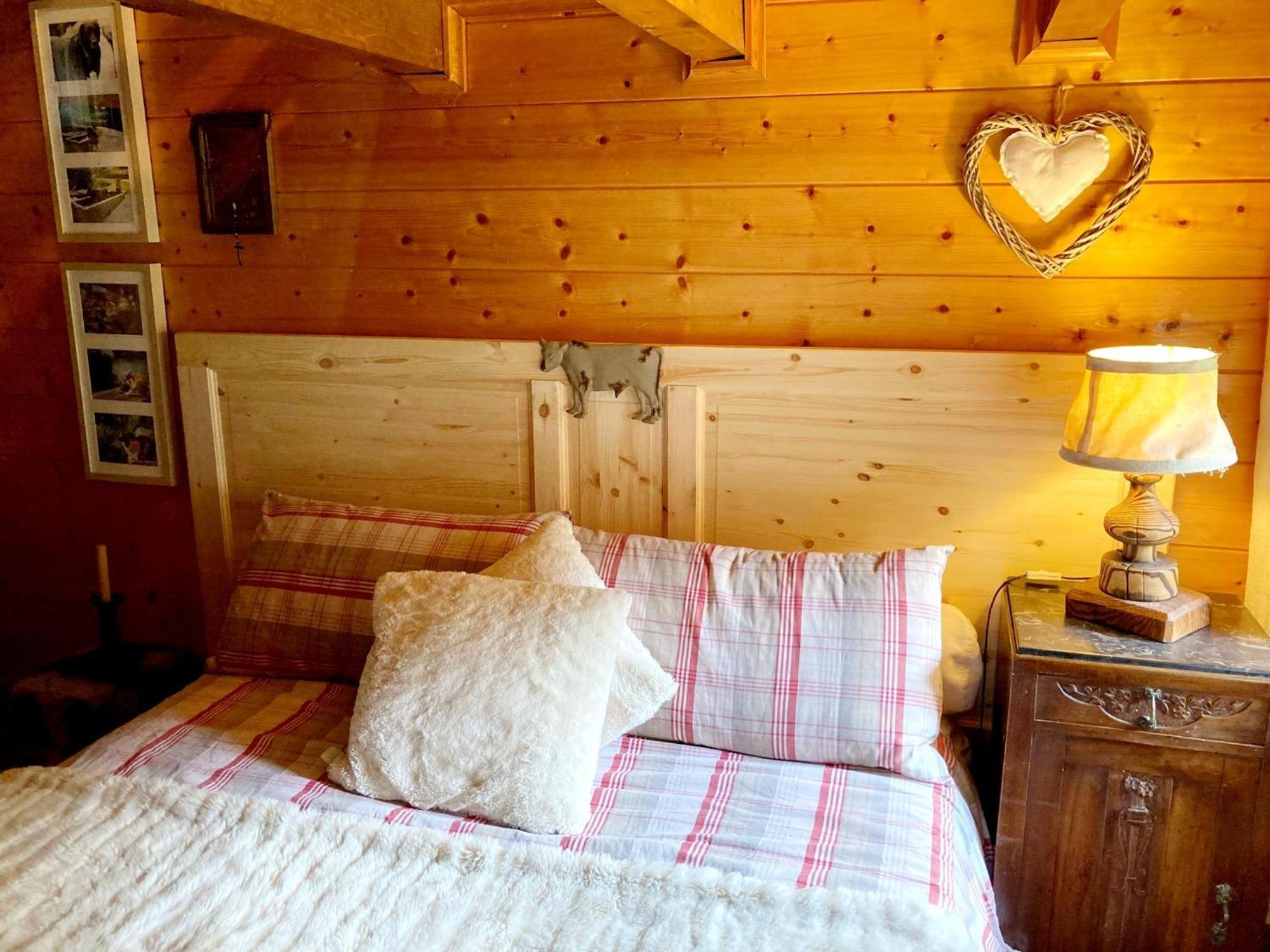 "Chalet Dei Fiori" Room & Apartment Bedretto Екстериор снимка